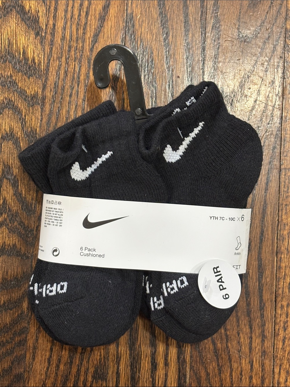 Nike toddler Black Ankle Cushioned Socks with White Swoosh - 6 Pack